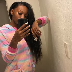 Meet your Posher, Shade